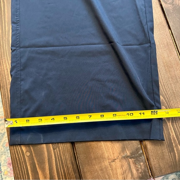 Men’s Old Navy Stretchtech Quick Dry Workout Cargo Pants Size XL NWT NEW Navy - Picture 9 of 9